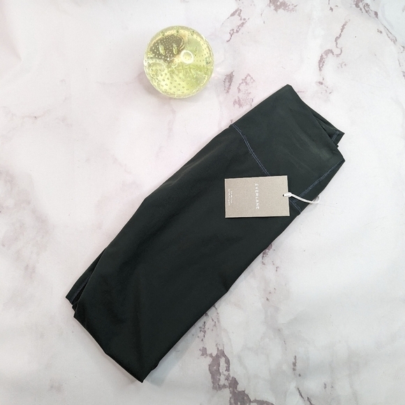Everlane Leggings Size Small The Perform Legging Pine Green Regular 28 ReNew - Picture 11 of 12